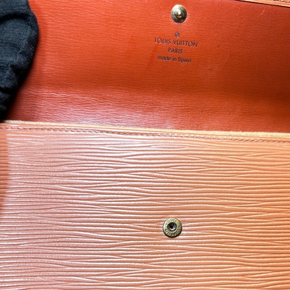 ❤️ Louis Vuitton Epi Wallet On Chain A507U0 - Picture 10 of 14